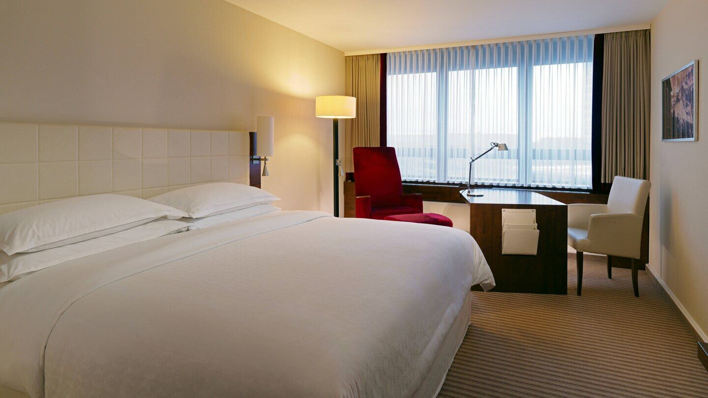 Sheraton Westpark 4*